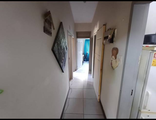 4 BEDROOM HOUSE FOR SALE IN SONLAND PARK